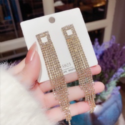 Fashion earrings